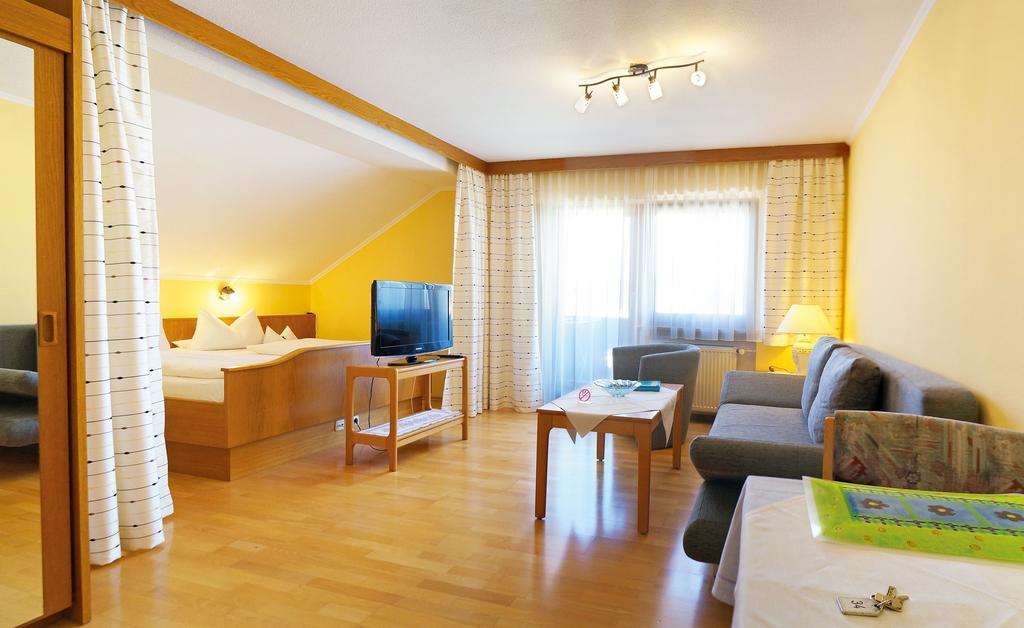 Haus Renate Hotell Bad Füssing Rom bilde