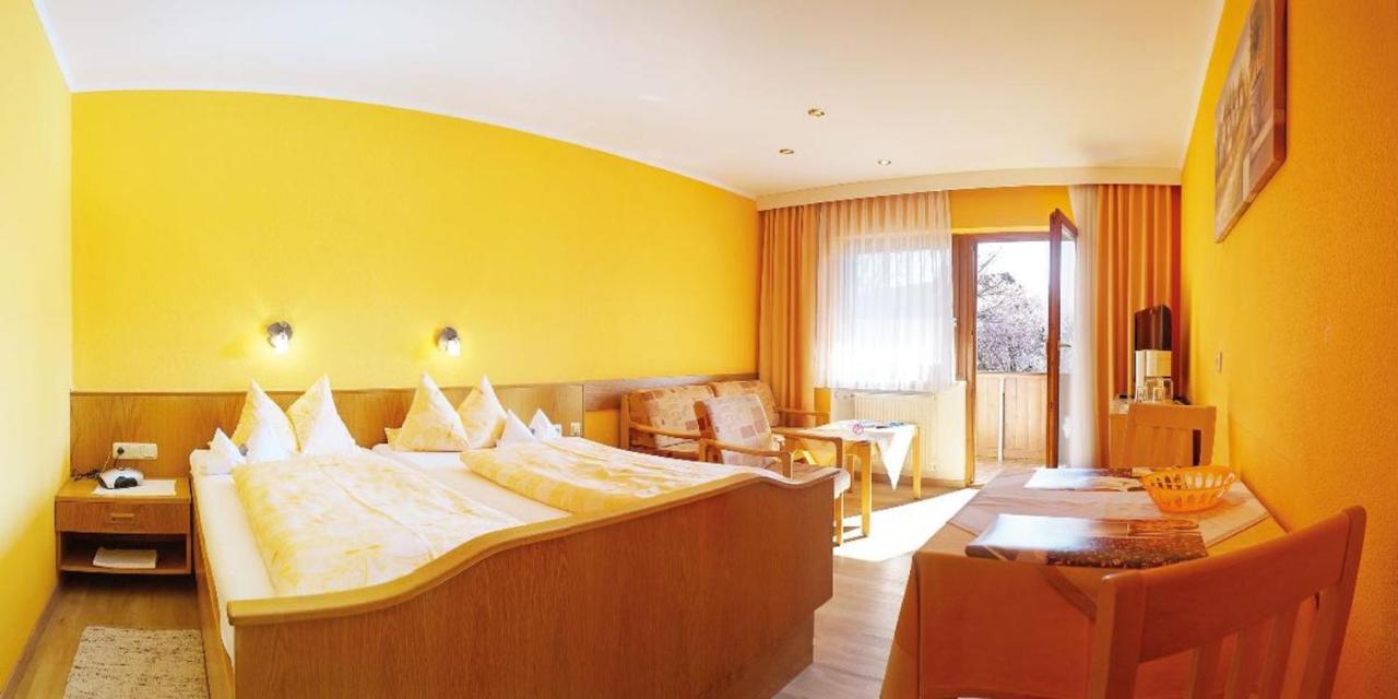 Haus Renate Hotell Bad Füssing Eksteriør bilde